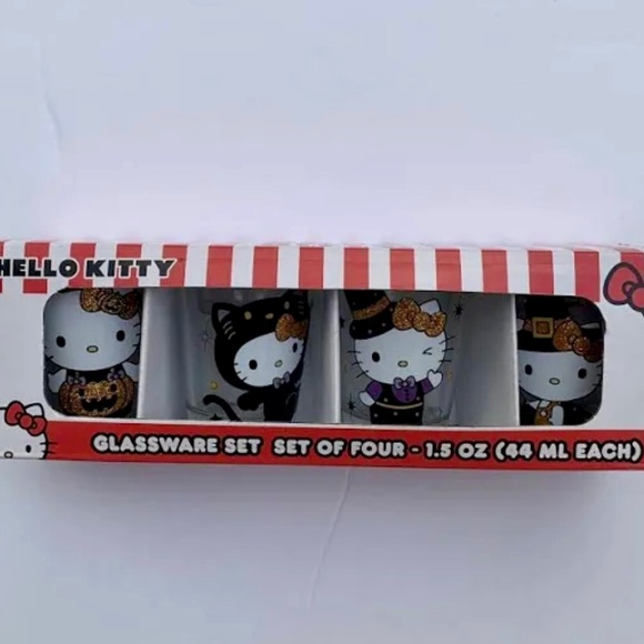 Hello Kitty Halloween Glass Set - Picture 1 of 2
